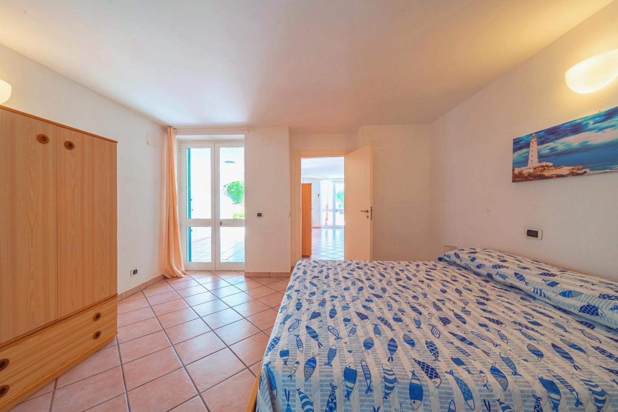 Residence Oasi Sul Mare Torre Suda Bagian luar foto