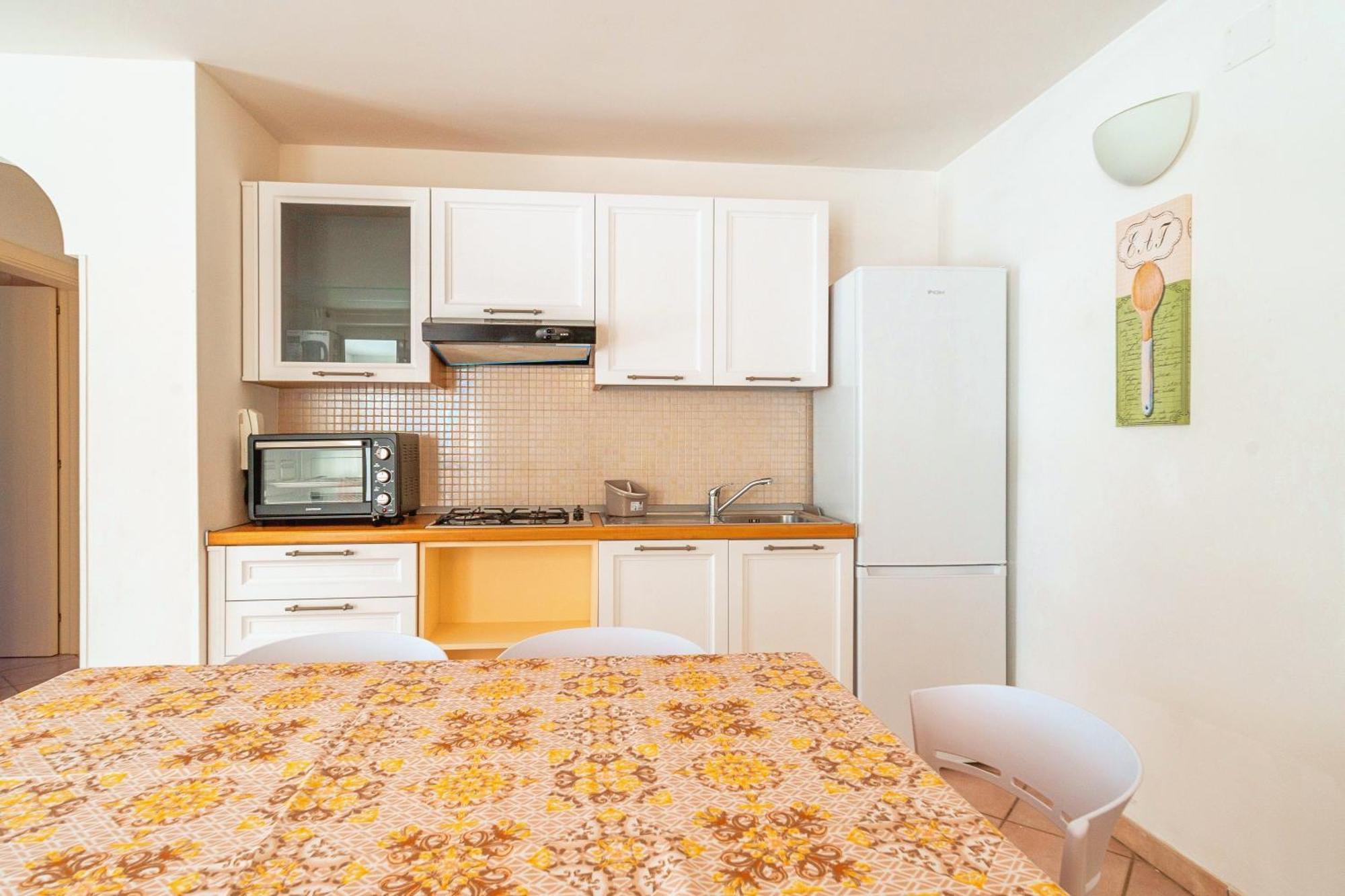 Residence Oasi Sul Mare Torre Suda Bagian luar foto